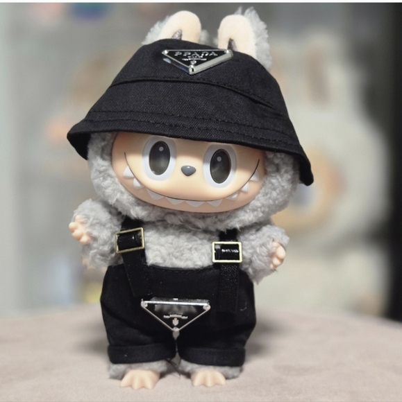 Labubu Clothes - Picture 1 of 1